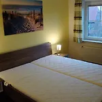 Casa vacanze Hp Touristik - Seepark Burhave 4