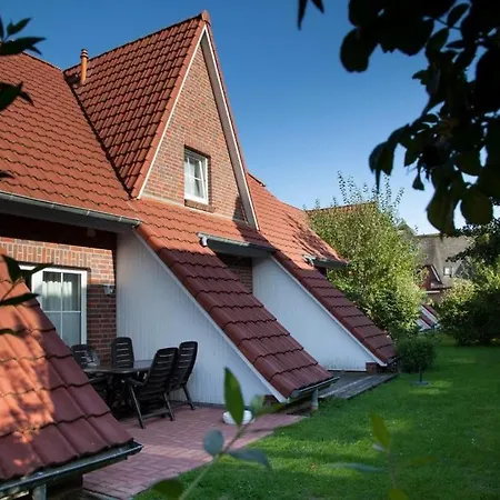 Holiday home Hp Touristik - Seepark Burhave 4 Butjadingen