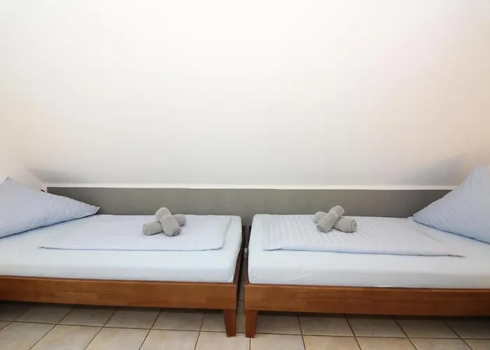 Hp Touristik - Seepark Burhave 4 *